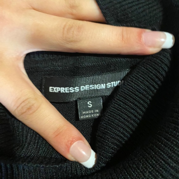 Express Design Studio Black Puff sleeve Top with Hardware - Picture 4 of 4